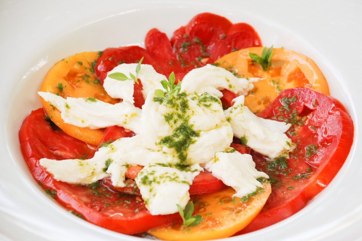 Salata Caprese - Bonfood | Rețete speciale pentru oameni speciali